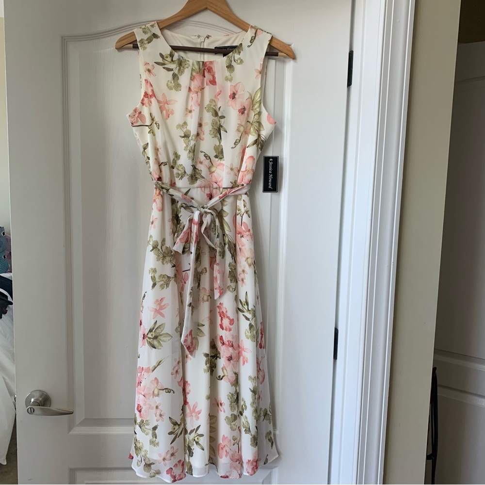 NWT Pink Floral Sleeveless Dress Size 6